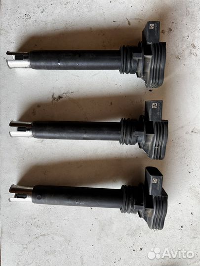 Катушка зажигания 06H905115A