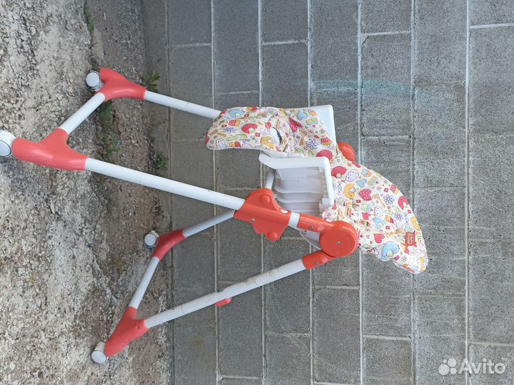 Стульчик для кормления