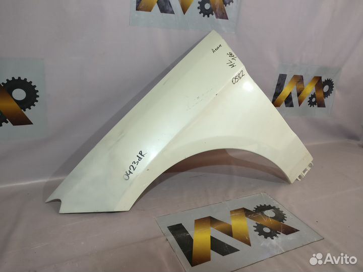 Mercedes W166 ML Крыло Левое Алюм 0582