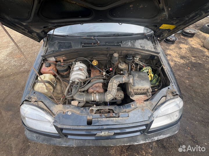 В разборе Chevrolet Niva