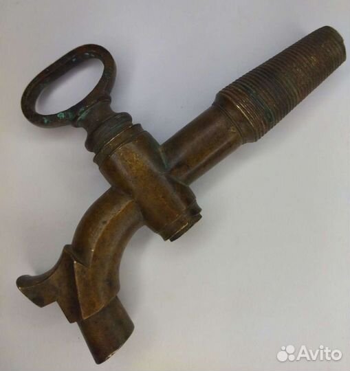 Кран бочковой старинный