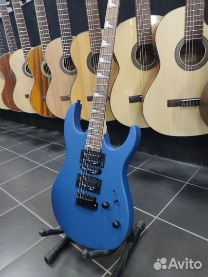 Электрогитара Новая