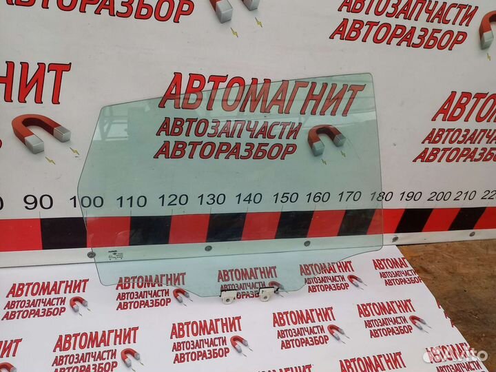 Стекло заднее правое Хавал Джулион Jolion