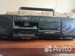 Кассетный магнитофон