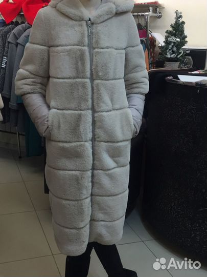 Пальто для девочки розовое