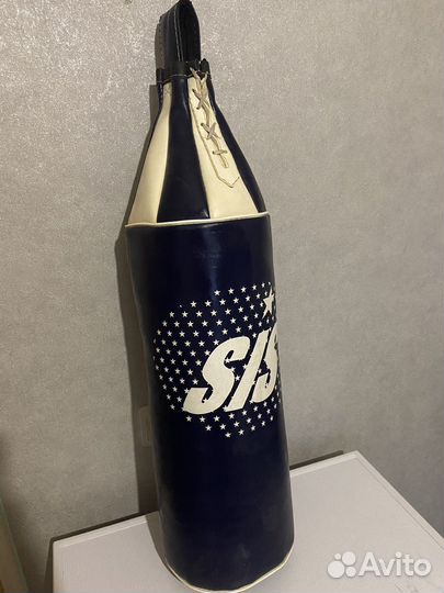 Боксерский мешок (груша)