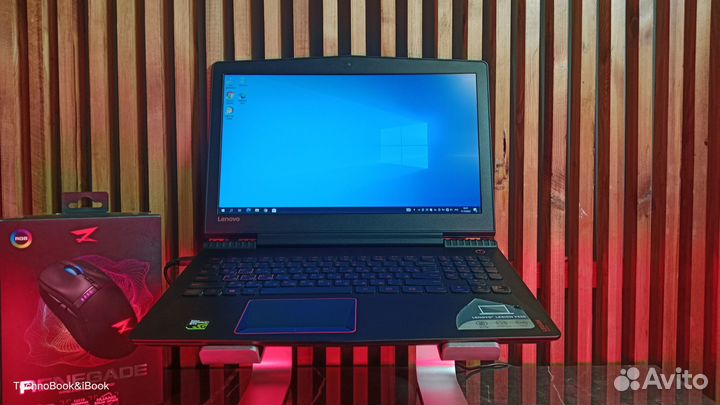 Игровой ноутбук Lenovo Legion Y520-15ikbn