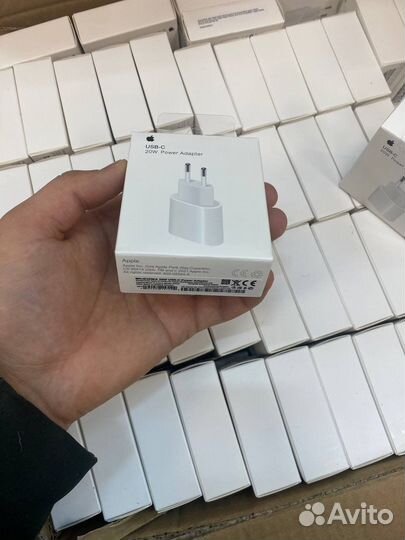 Зарядный Блок Apple 20W