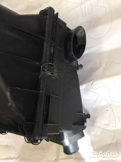 Корпус воздушного фильтра mercedes ml w163 бензин