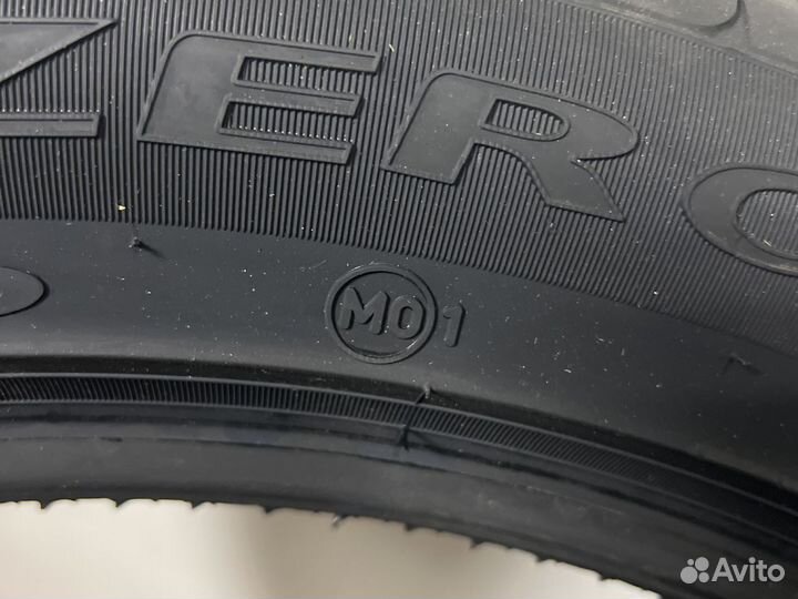 Pirelli Scorpion Zero Asimmetrico 295/40 R22