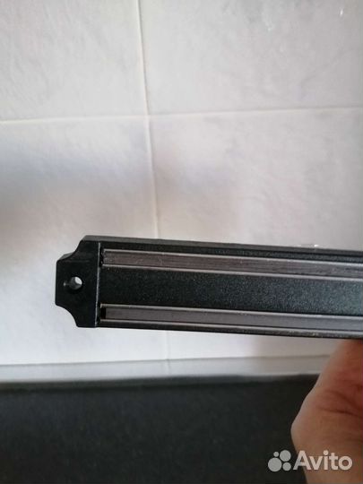 Магнитный держатель для ножей