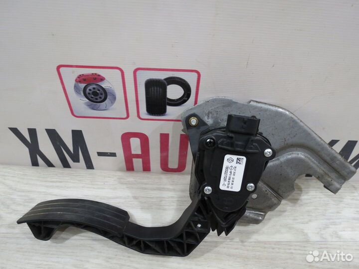 Педаль газа Renault Sandero 2
