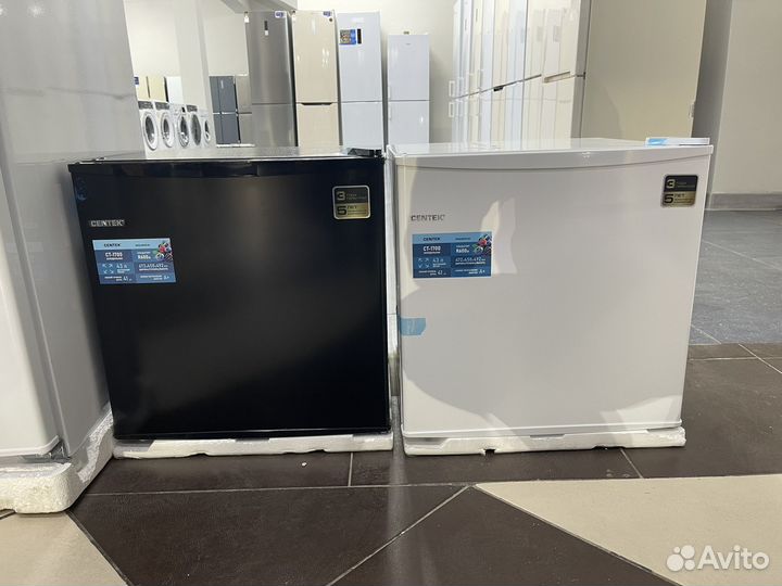 Холодильник маленький