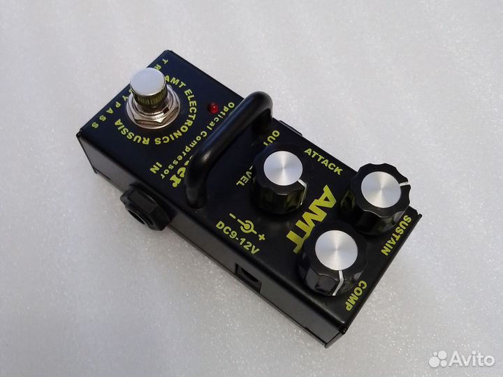 Компрессор AMT B-packer гитарная педаль