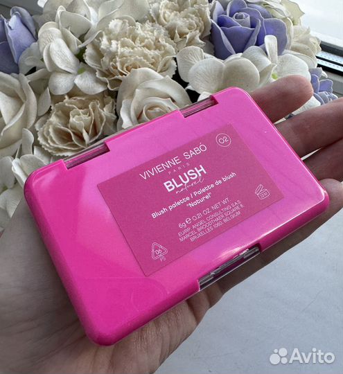 Палетка румян для лица новая