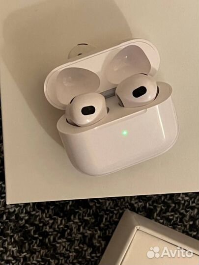 Apple AirPods оригинал