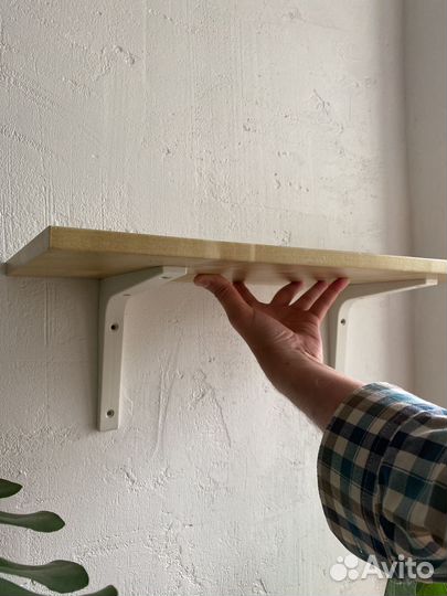Полка с кронштейном икея