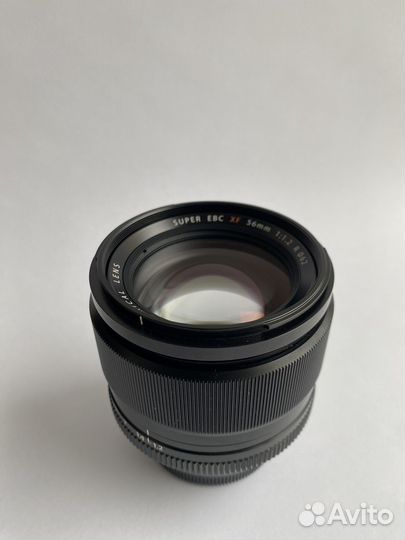 Объектив Fujifilm XF 56mm f/1.2