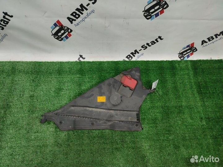 Решетка стеклоочестителя правая Bmw 320D F30