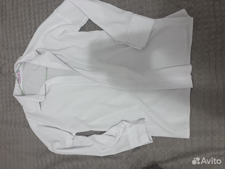 Вещи женские 42-44