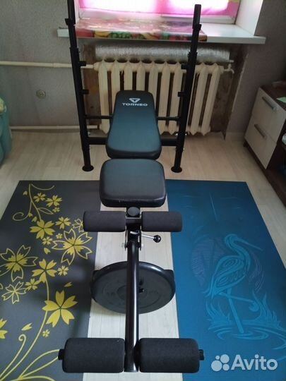 Скамья для жима лежа со стойками для штанги