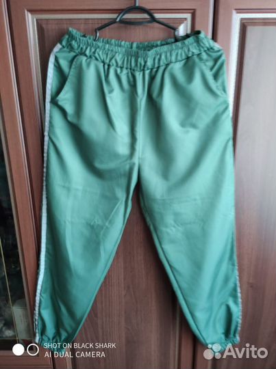 Костюм спортивный