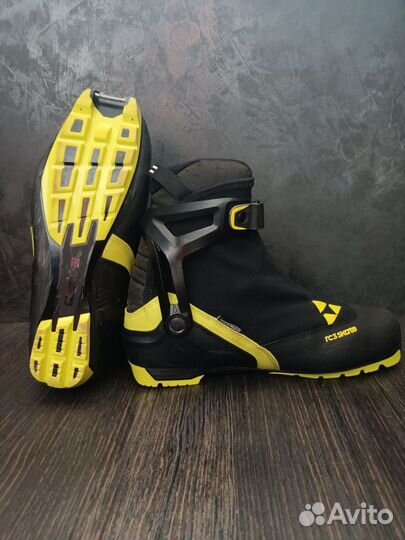 Лыжные ботинки Fischer rc3 skate