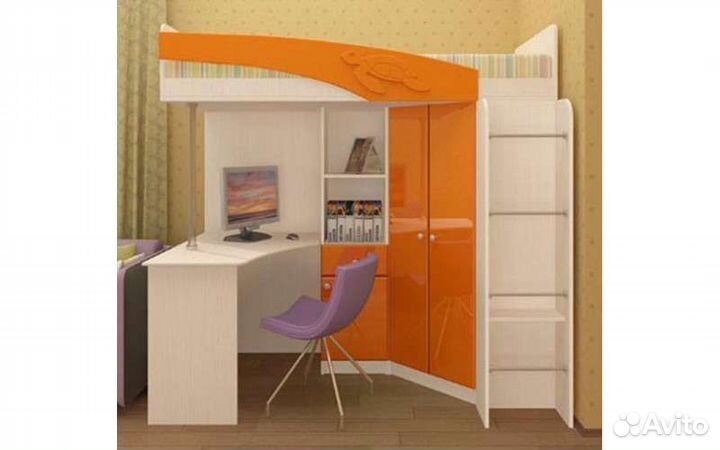 Детская кровать чердак со столом и шкафом