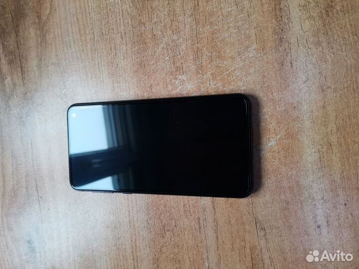 Samsung Galaxy S10e, 6/128 ГБ