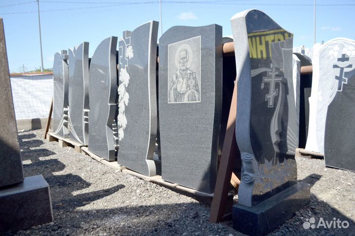 Памятник из гранита 