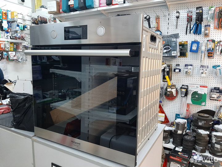 Новый духовой шкаф Hotpoint-Ariston гриль