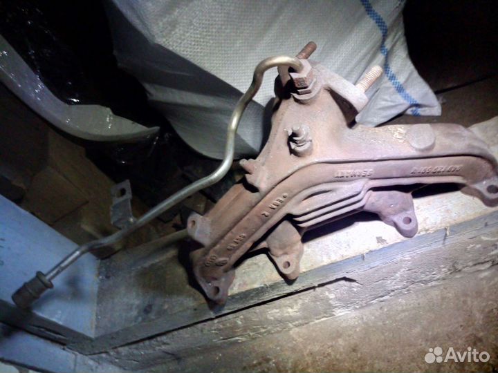 Коллектор выпускной для Ауди 80, 90,100