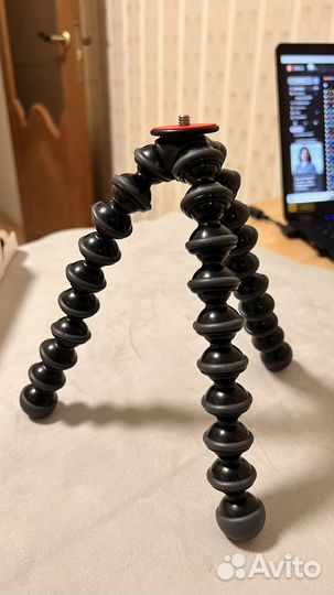 Штатив для фотоаппарата