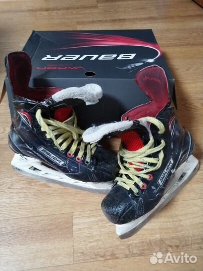 Коньки хоккейные детские