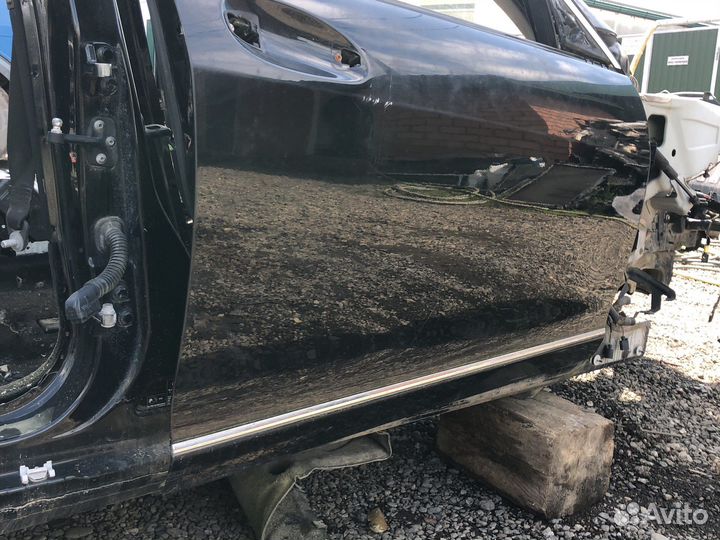 Дверь мерседес 221