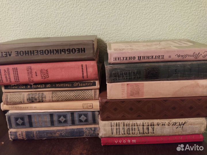 Очень старые книги из эпохи СССР 1948-1979гг
