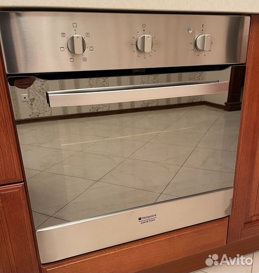 Духовой шкаф новый hotpoint-ariston