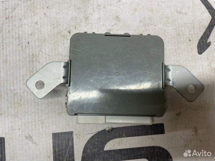 Блок управления сиденьем Lexus Rx4 Rx200T Rx300