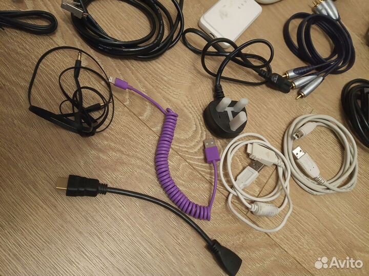 Провода, шнуры,зарядки, переходники