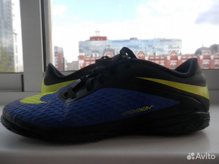 Футбольные бутсы nike hypervenom volt 38 размер