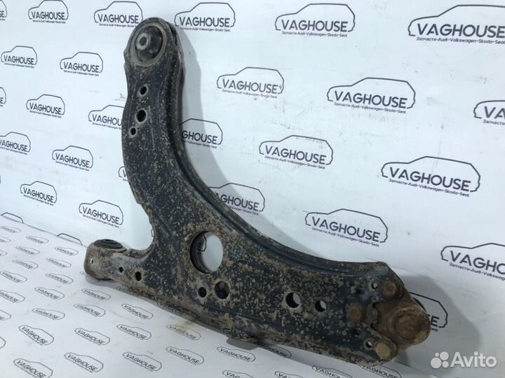 Рычаг подвески передний правый Volkswagen Golf 4