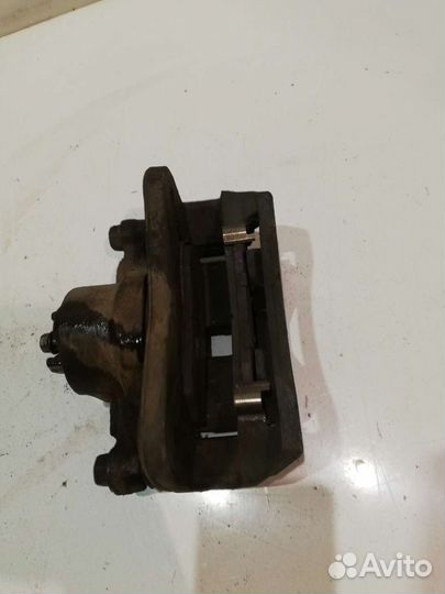 Kia Rio 1 2003 год суппорт передний правый