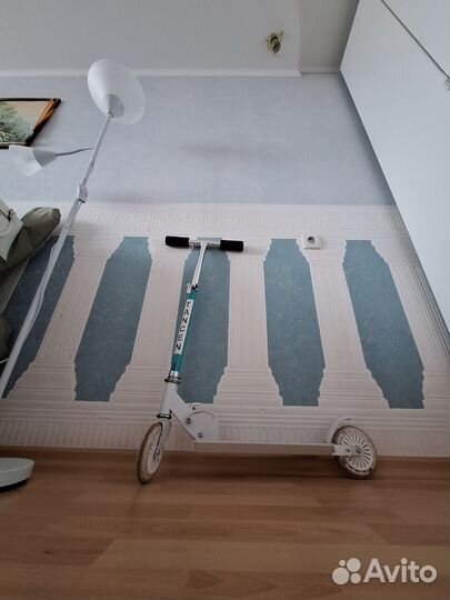 Продам детский двухколесный самокат