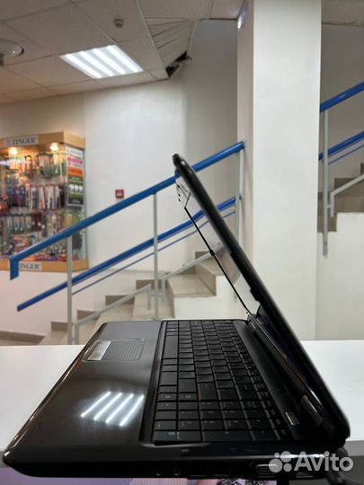 Крепкий ноутбук asus