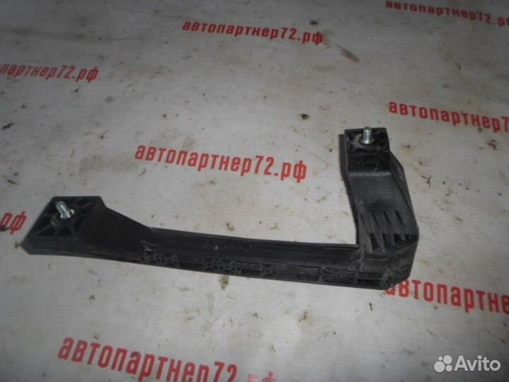 Накладка двери задней левой внутренняя Hyundai Sol