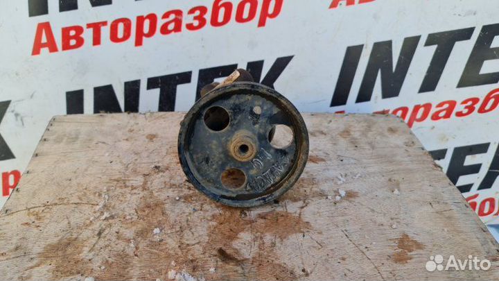 Насос гидроусилителя Renault Sandero 1.4 2012