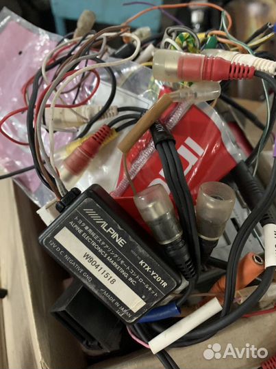 Магнитола Alpine Toyota Alfard