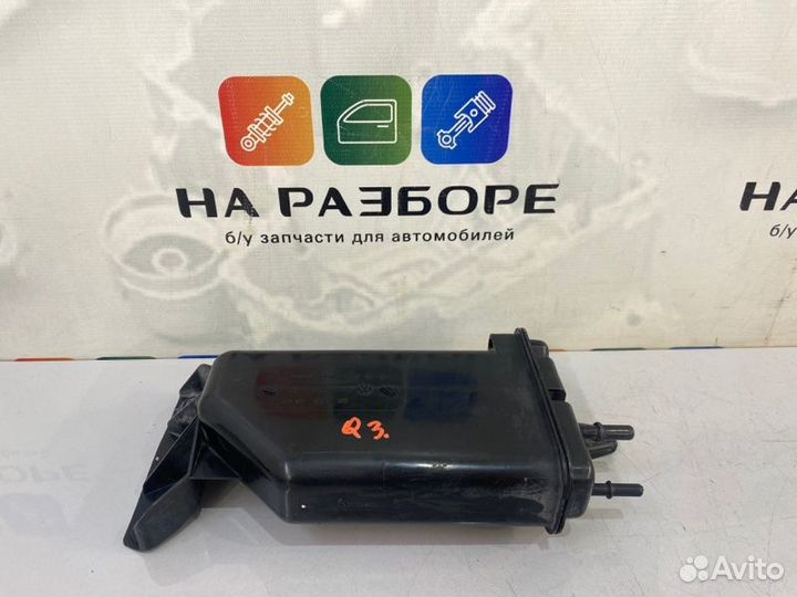 Абсорбер Audi Q3 8UB cczc 2012