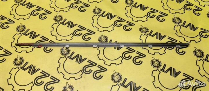 Молдинг стекла (на дверь) передний правый Lexus