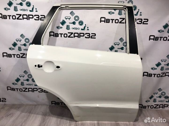 Дверь задняя правая Hyundai Santa Fe CM 2005 2006